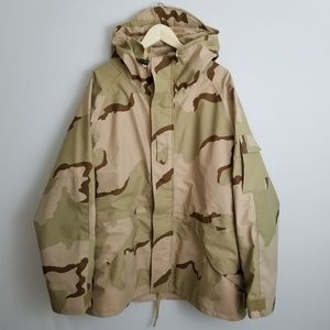 US Military Cold Weather GoreTex Desert Camo Parka